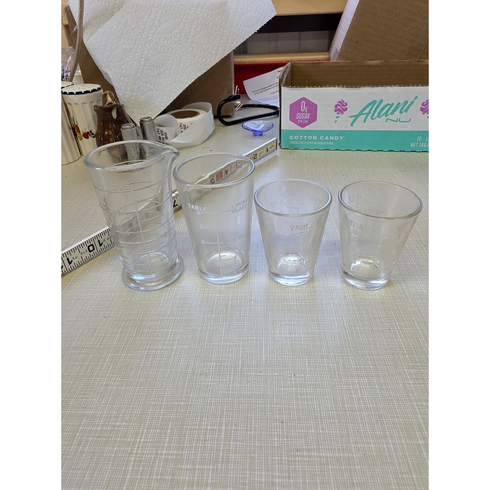 Vintage Hazel Atlas Glass Measuring Set Spouted Beaker Medicine Shot Glasses 4pc